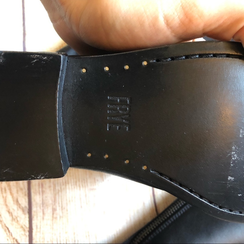 Melissa Button Back Zip - image 4